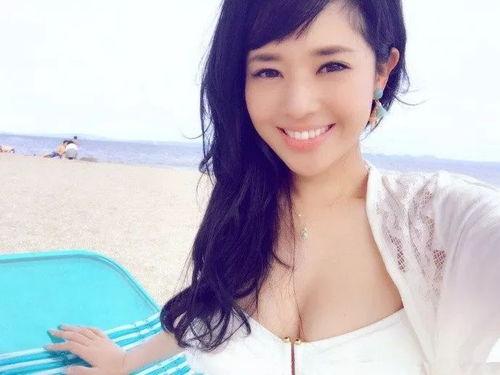 户外爆乳苍井美国产在线